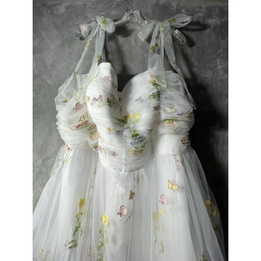White Multicolor Floral Embroidered Tulle Satin Gown Dress Size 24W Sleeveless - Picture 3 of 13